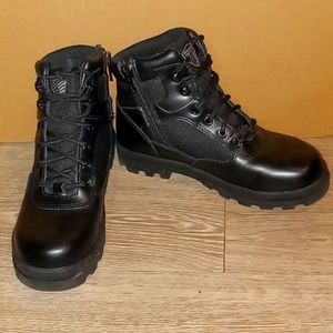 Skechers women work boots